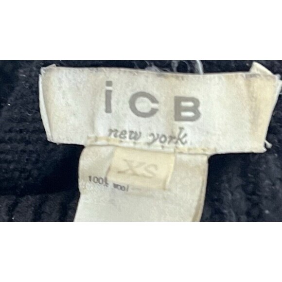 ICB New York Women Black Chunky Turtleneck Sweater Asymmetrical Hem 100% Wool XS - Picture 6 of 6